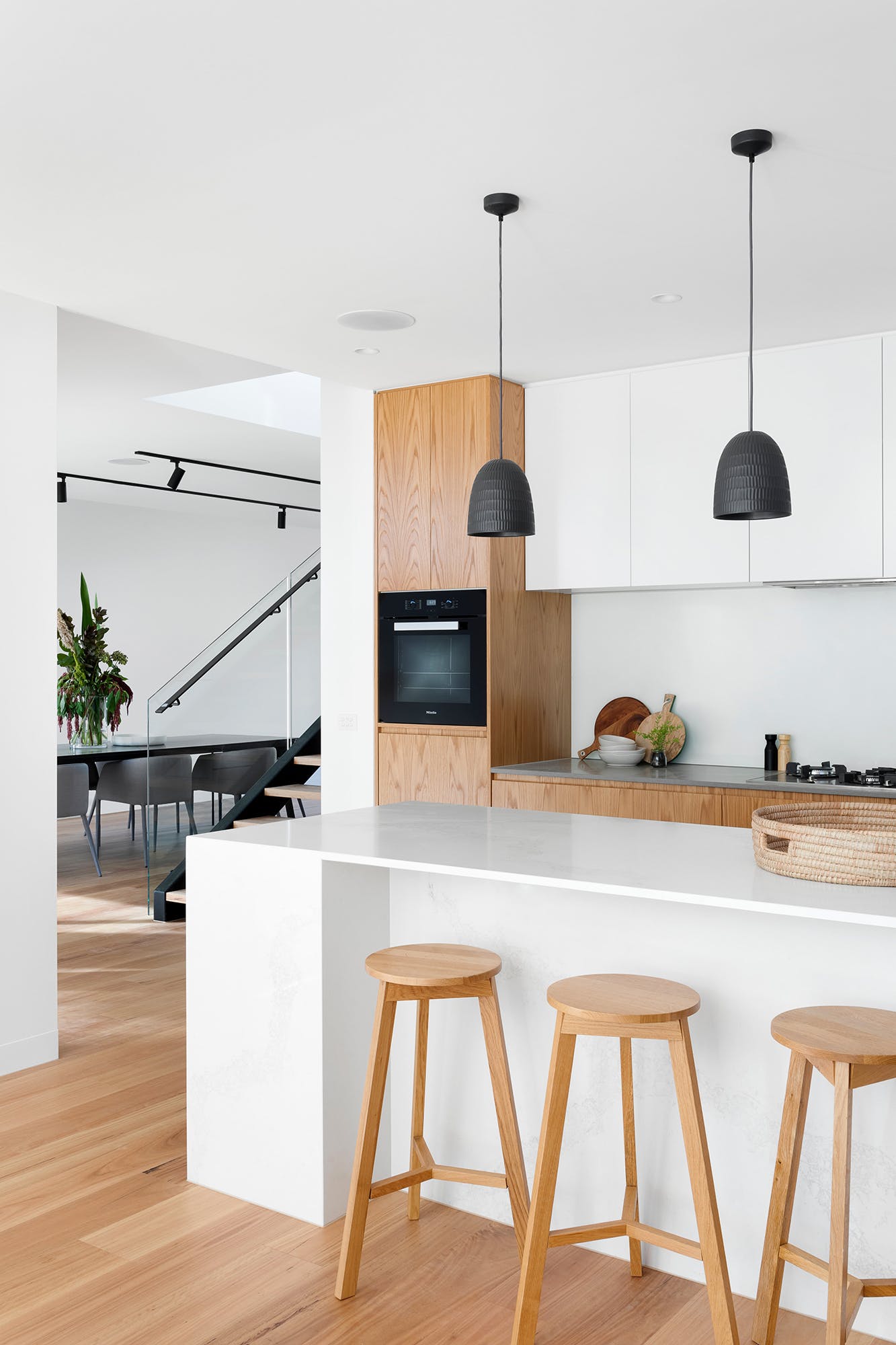 luxury minimalist kitchen