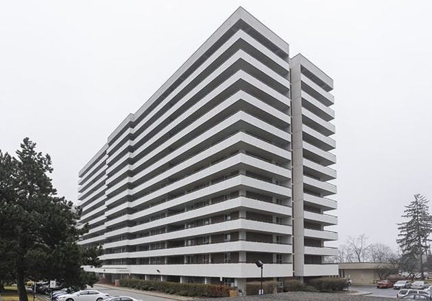 N3743374